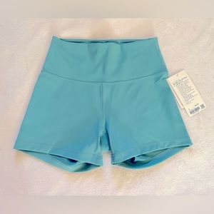 Lululemon Wunder Under Train High Rise Short 4” *Contour Fit